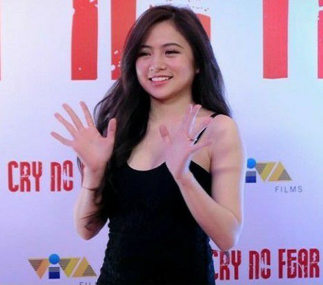 Things You Didn't Know About Ella Cruz