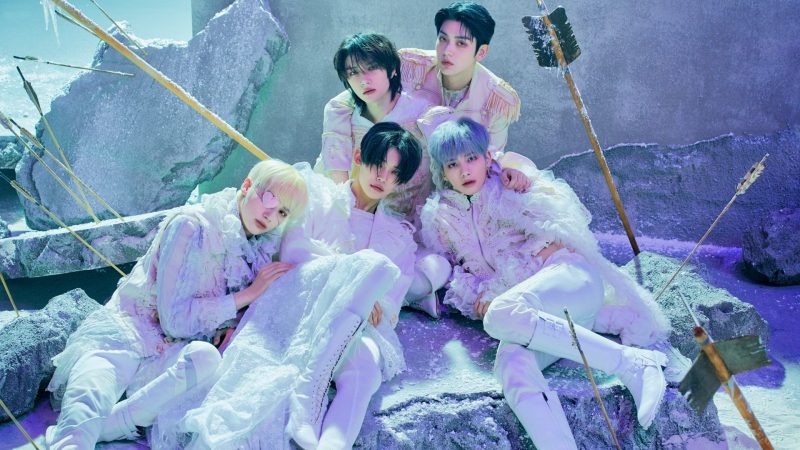 KPop Album Review: The Chaos Chapter: Freeze by Tomorrow X Together (TXT)